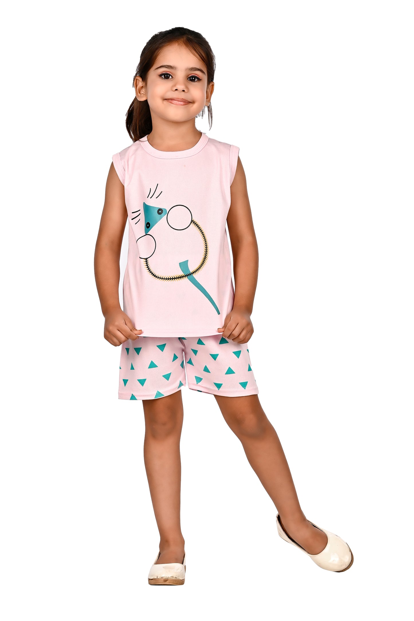 NEW GEN GIRLS CASUAL T-SHIRT & SHORTS