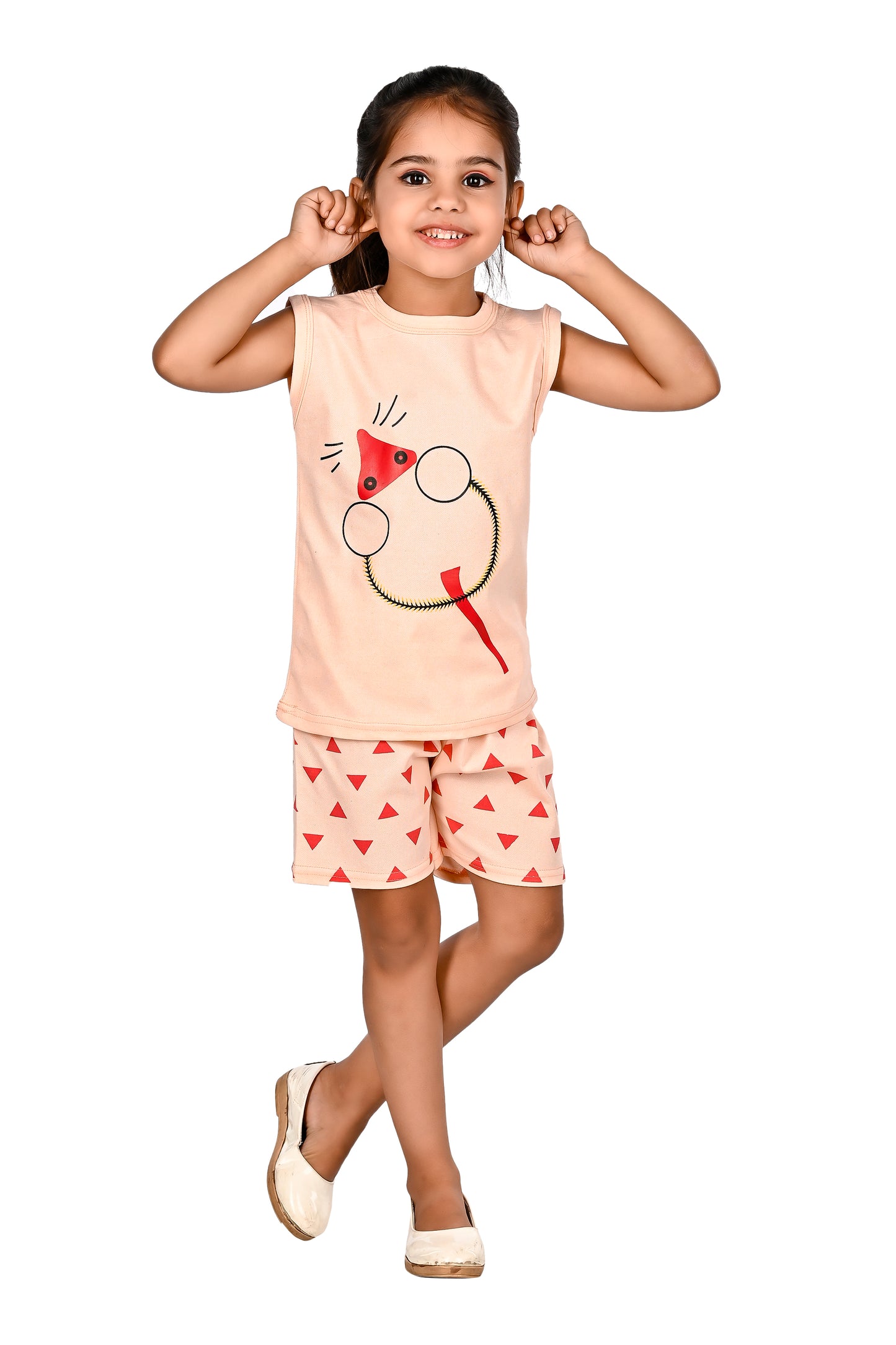 NEW GEN GIRLS CASUAL T-SHIRT & SHORTS