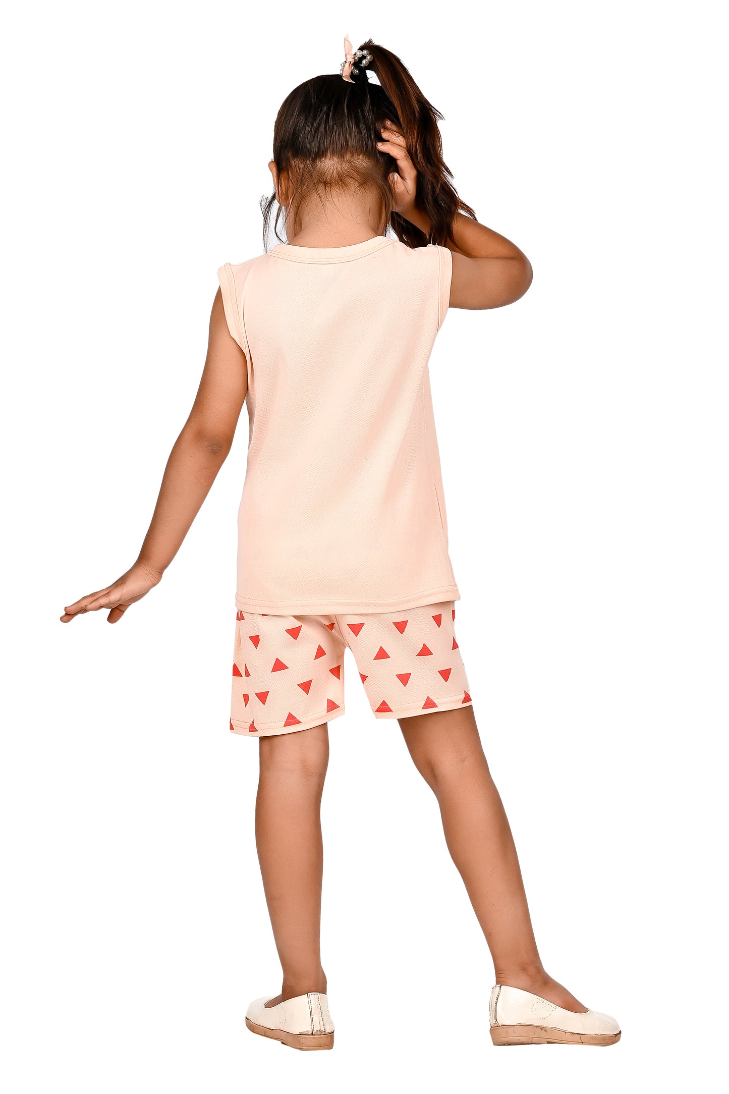 NEW GEN GIRLS CASUAL T-SHIRT & SHORTS