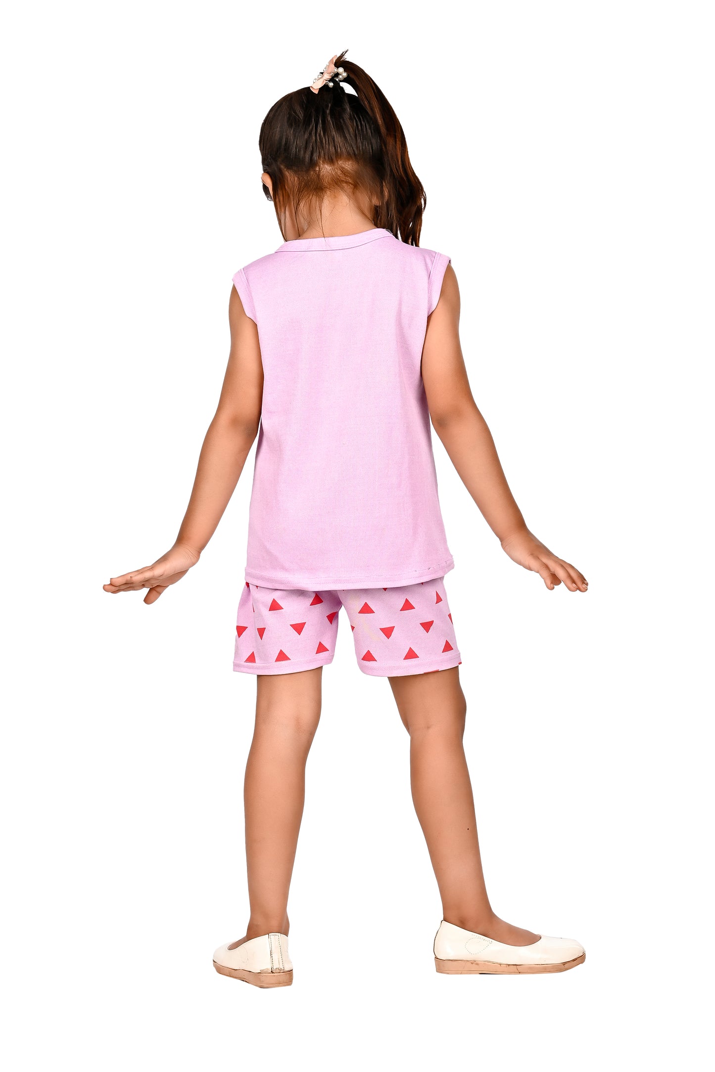 NEW GEN GIRLS CASUAL T-SHIRT & SHORTS